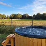 Holiday home Paklada Caloroczny 3